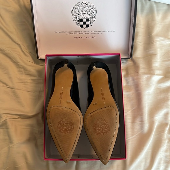 Vince Camuto Women's Footwear Savilla Black Patent Pump SZ 9 - Picture 9 of 12